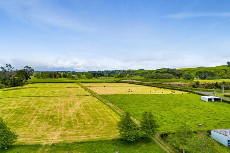 Photo of property in 404 Bristol Road, Everett Park, Inglewood, 4388