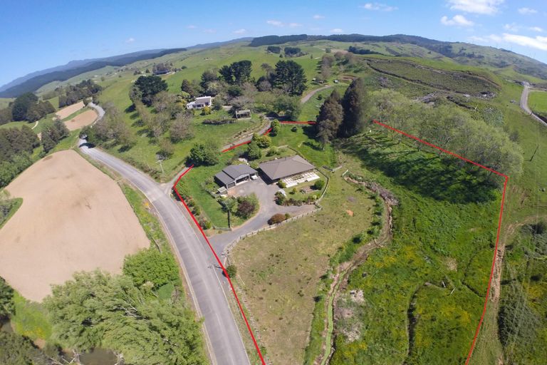 Photo of property in 526 Waitetuna Valley Road, Waitetuna, Raglan, 3295