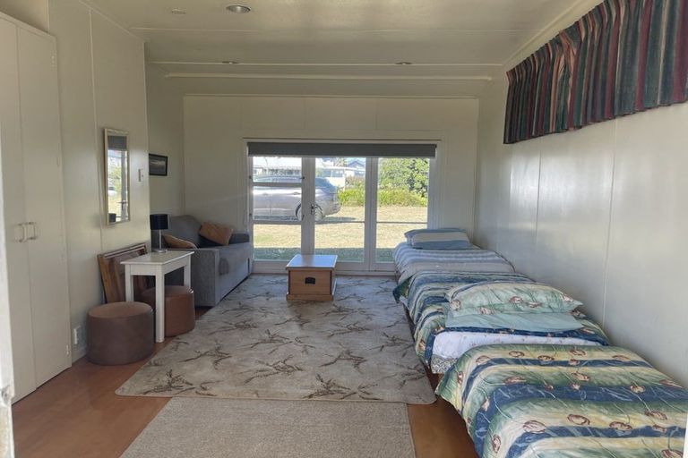 Photo of property in 22 Taylor Road, Papamoa Beach, Papamoa, 3118