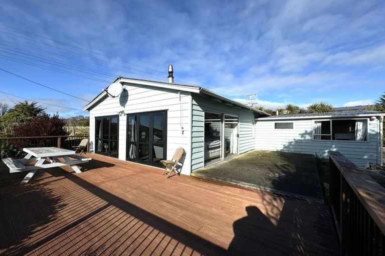Photo of property in 6 Kamahi Street, Kaka Point, Balclutha, 9271