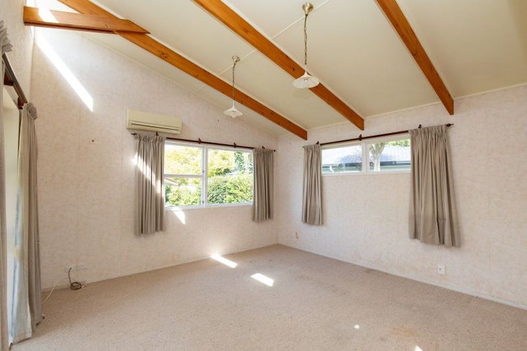 Photo of property in 36 Pipiroa Road, Ngatea, 3503