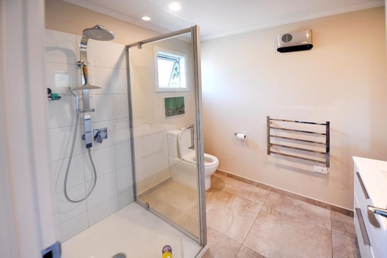 Photo of property in 33 Tower Avenue, Waverley, Dunedin, 9013