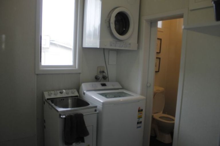 Photo of property in 1 Lowe Street, Avenal, Invercargill, 9810