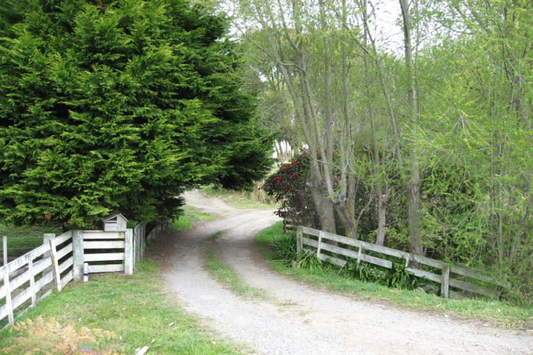 Photo of property in 74 Ratanui Road, Paraparaumu, 5032