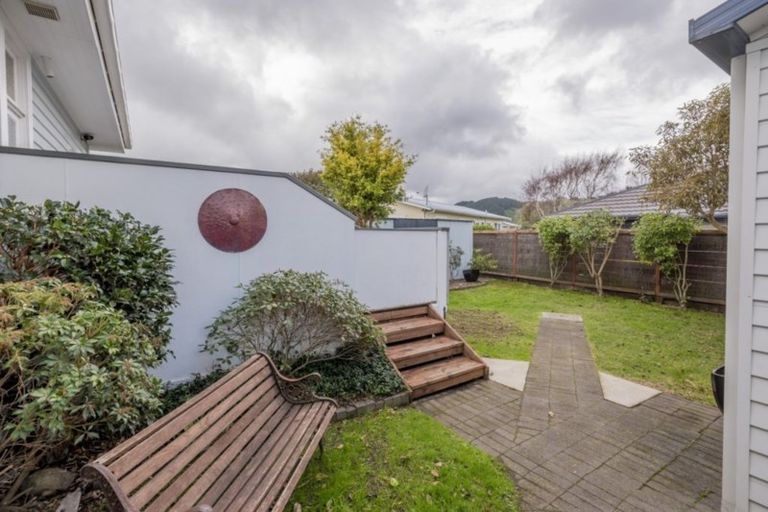 Photo of property in 12 Spackman Crescent, Paraparaumu, 5032