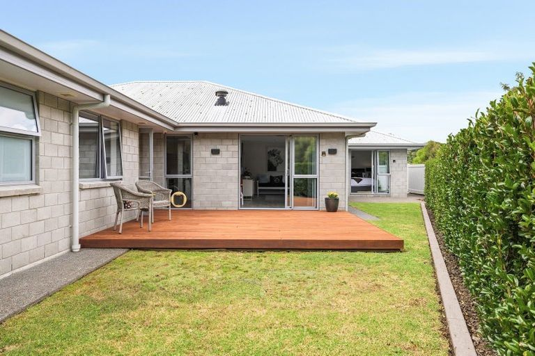 Photo of property in 86 Pakanga Grove, Pyes Pa, Tauranga, 3112