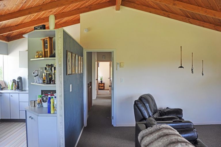 Photo of property in 83 Marshall Road, Kaiwaka, 0573