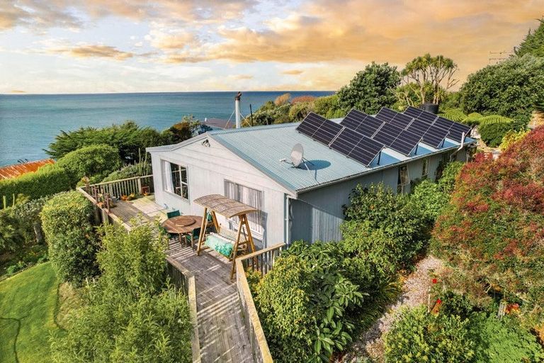 Photo of property in 156 Shag Point Road, Shag Point, Palmerston, 9482