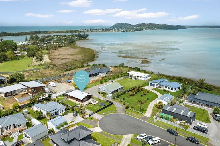 Photo of property in 30 Sandleigh Drive, Athenree, Katikati, 3177