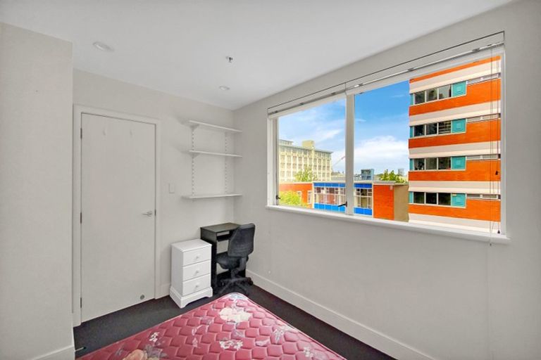 Photo of property in Madison On The Square Apartments, 2a/37 Federal Street, Auckland Central, Auckland, 1010