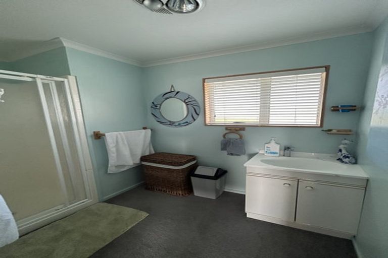 Photo of property in 40 Capell Avenue, Lake Hawea, 9382