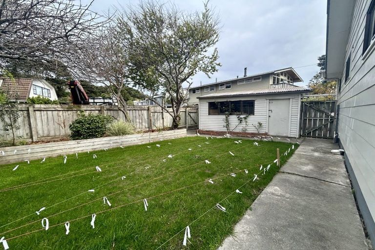 Photo of property in 8 James Street, Plimmerton, Porirua, 5026