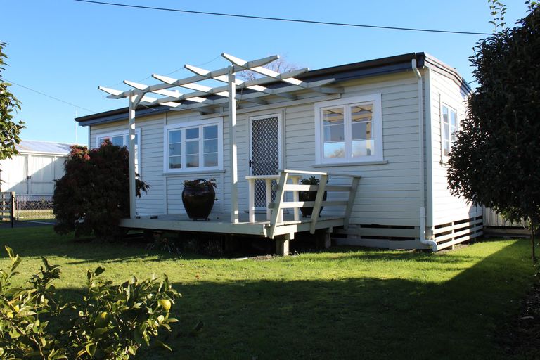 Photo of property in 13 Rangatira Drive, Mangakino, 3421