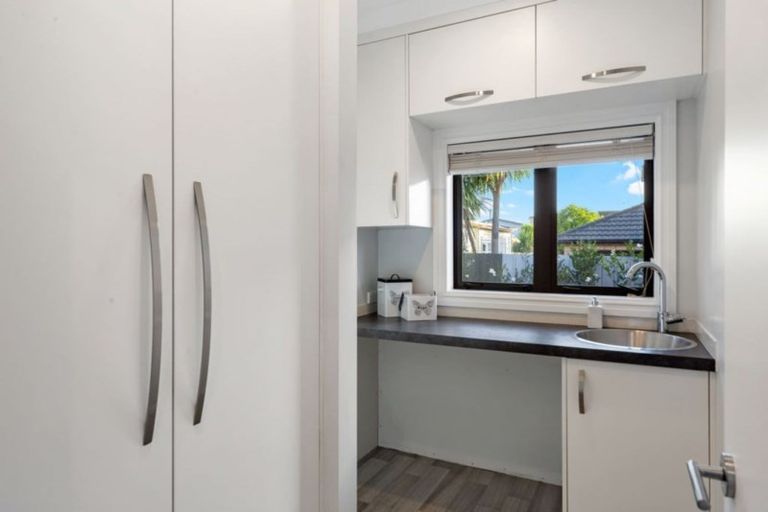 Photo of property in 1 Dudley Terrace, Frankton, Hamilton, 3204