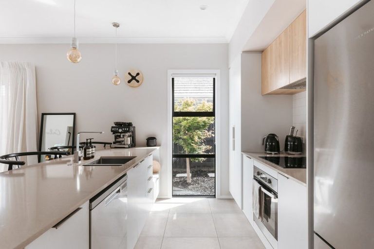 Photo of property in 1 Coolgardie Close, Papamoa, 3118