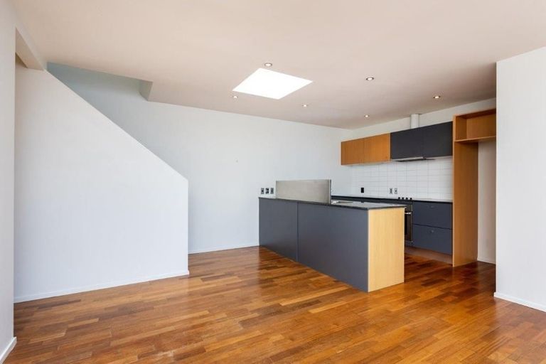 Photo of property in 1d/2 Dickens Street, Grey Lynn, Auckland, 1021