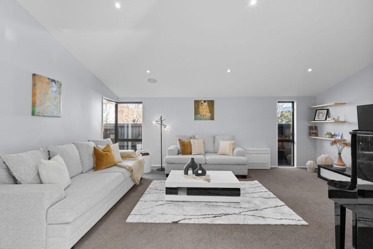 Photo of property in 7 Pentlow Place, Fendalton, Christchurch, 8052