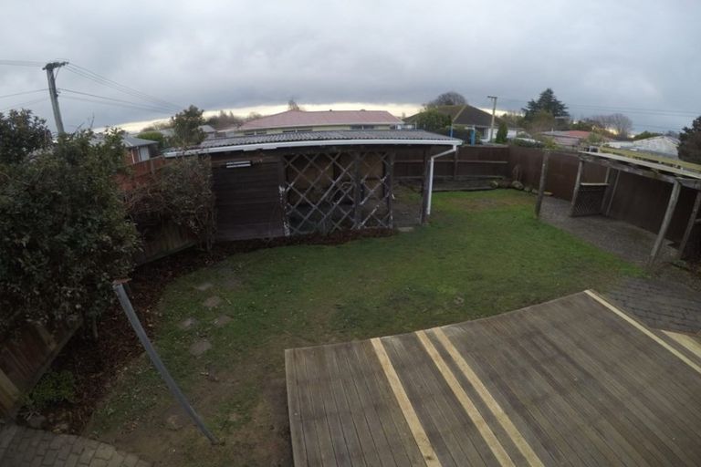 Photo of property in 2/29 Wainoni Road, Wainoni, Christchurch, 8061