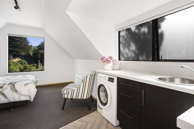 Photo of property in 4 District Road, Roseneath, Port Chalmers, 9023