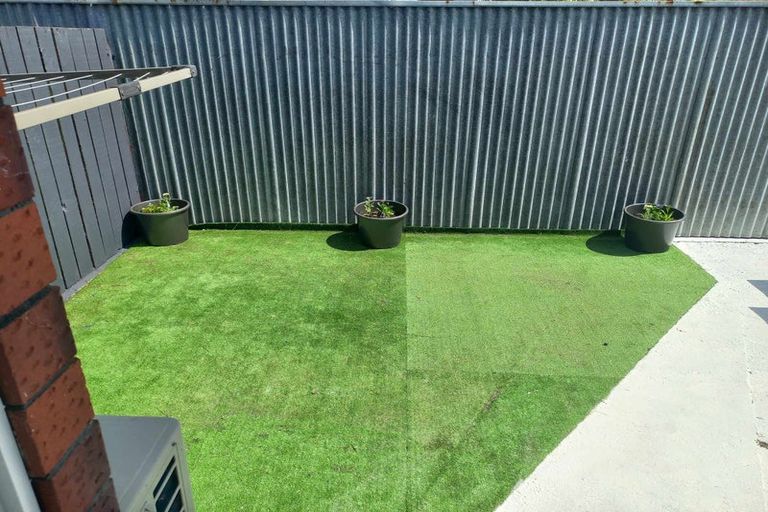 Photo of property in 70a Featherston Street, Takaro, Palmerston North, 4412