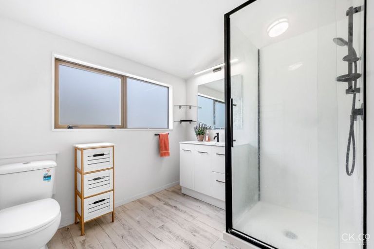 Photo of property in 12 Roman Close, Silverstream, Upper Hutt, 5019