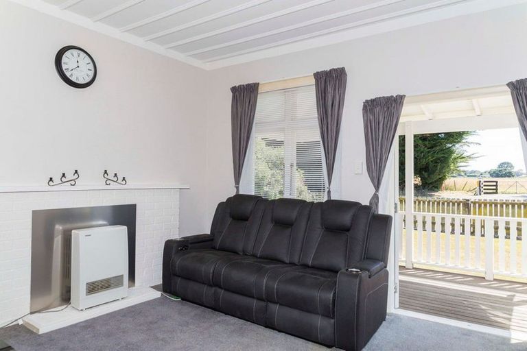 Photo of property in 27 Smith Street, Dannevirke, 4930
