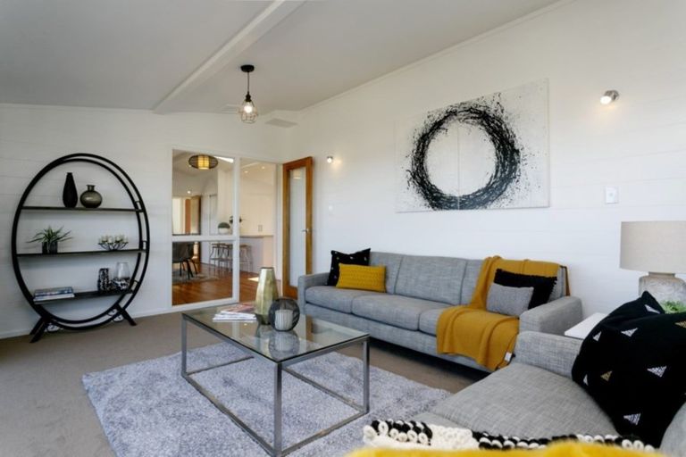 Photo of property in 70 Kurupae Road, Hilltop, Taupo, 3330