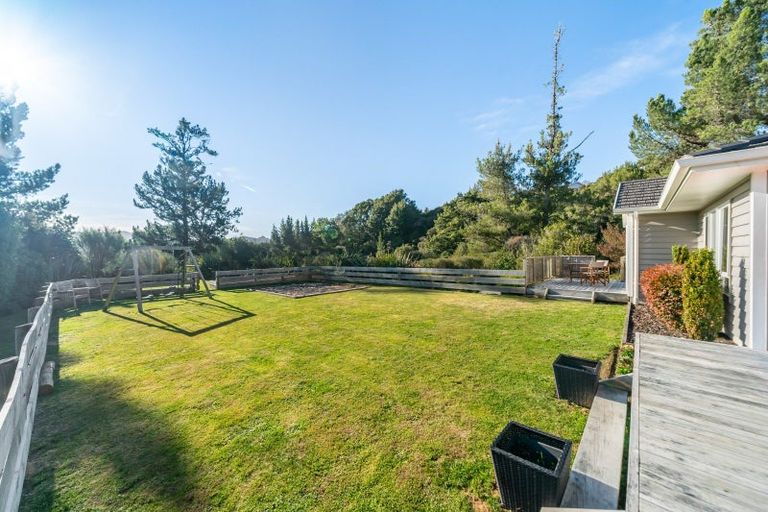 Photo of property in 29 Mt Marua Drive, Timberlea, Upper Hutt, 5018