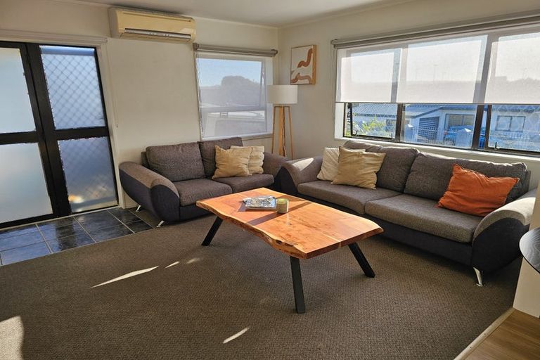 Photo of property in 13a Churchill Terrace, Waiuku, 2123