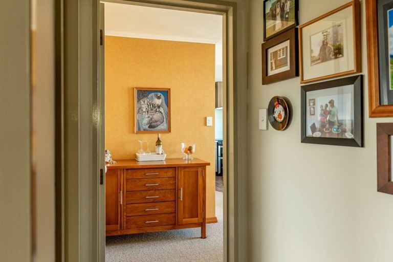 Photo of property in 4 Hunter Street, Westport, 7825