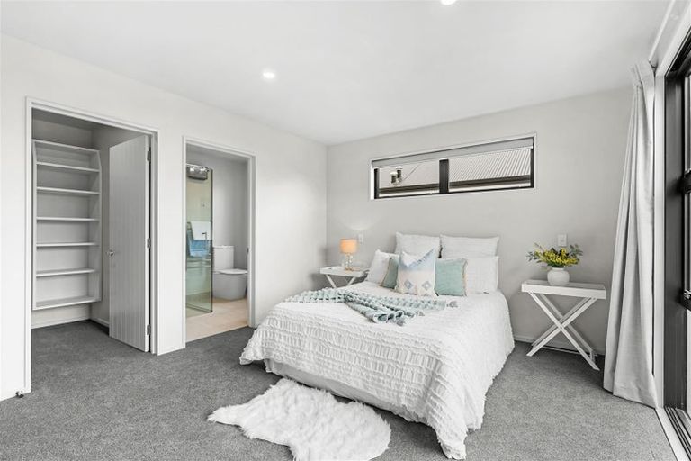 Photo of property in 1 Baker Estate Lane, Halswell, Christchurch, 8025