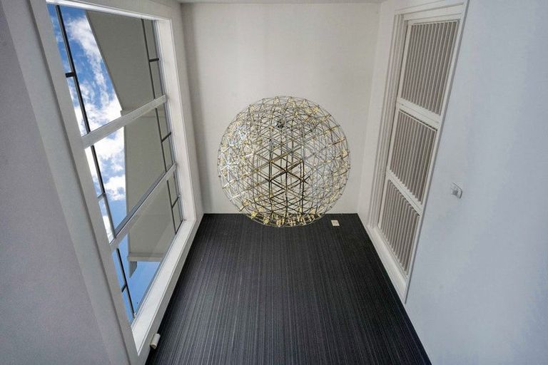 Photo of property in 87 Princes Street, Northcote Point, Auckland, 0627