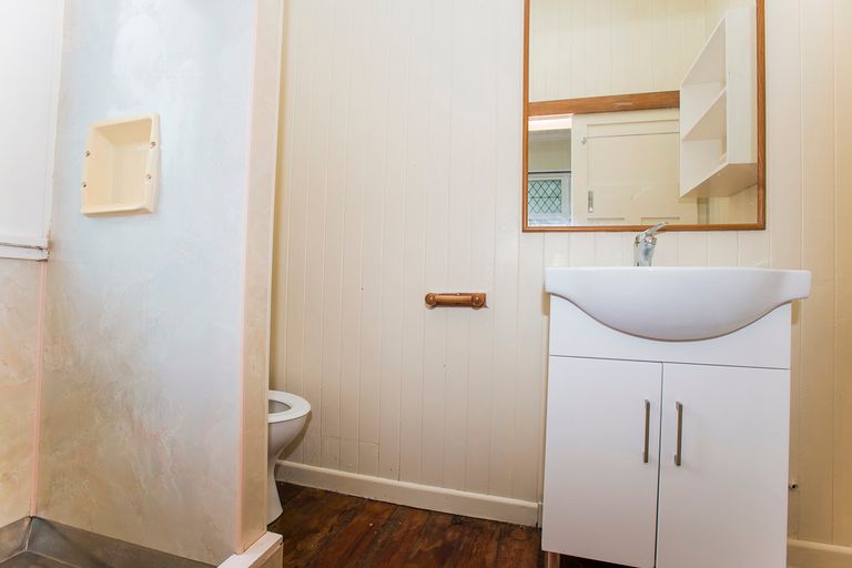 Photo of property in 57 Hirini Street, Kaiti, Gisborne, 4010