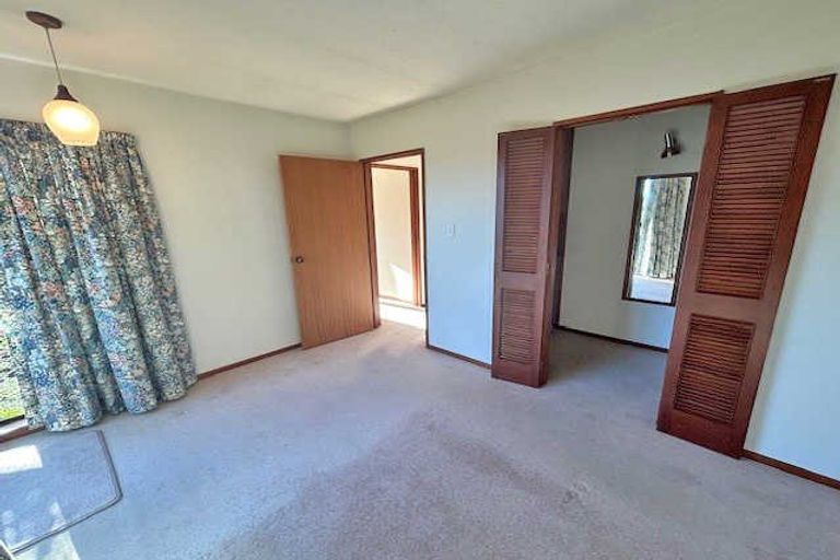 Photo of property in 10 Kowai Place, Amberley, 7410