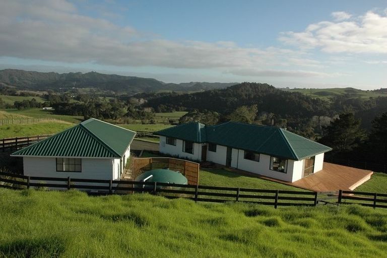 Photo of property in 608a West Coast Road, Makarau, Warkworth, 0981