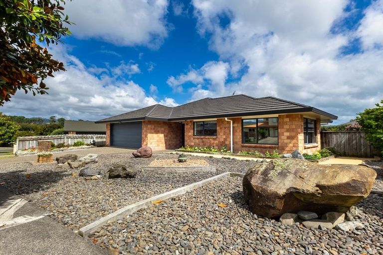 Photo of property in 40 Campion Road, Waikanae Beach, Waikanae, 5036