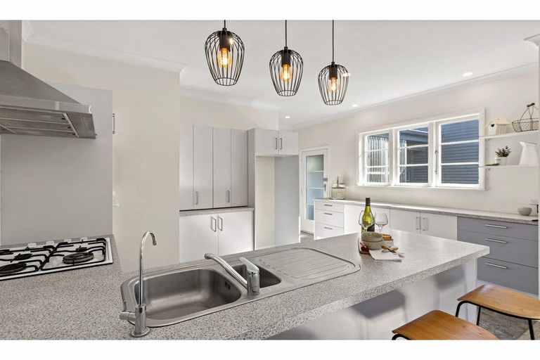 Photo of property in 46 Spencer Street, Leamington, Cambridge, 3432