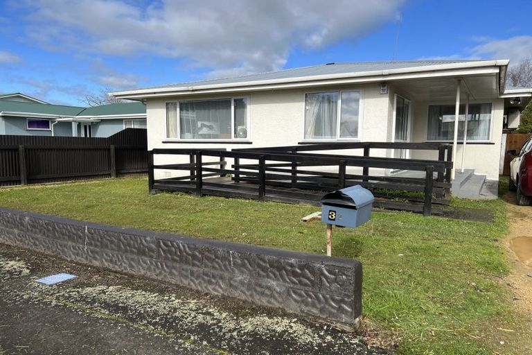 Photo of property in 32 Thomson Street, West End, Palmerston North, 4412