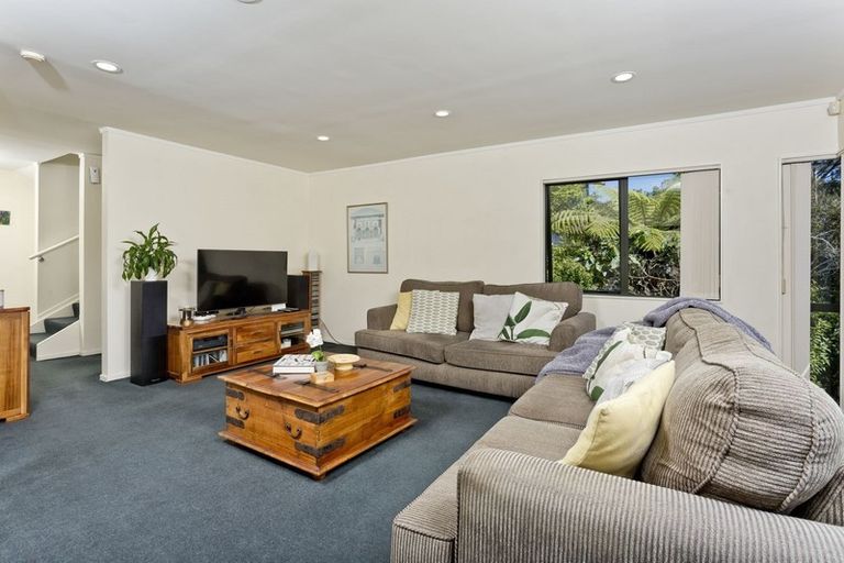 Photo of property in 2/43 Flaxdale Street, Birkdale, Auckland, 0626