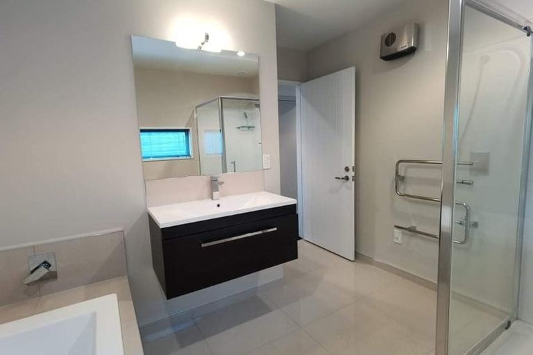 Photo of property in 75 Caulfield Avenue, Halswell, Christchurch, 8025