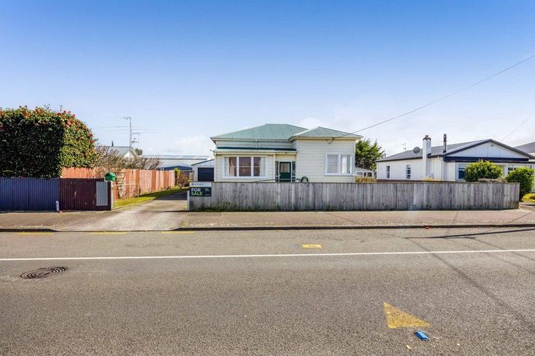 Photo of property in 253 Princes Street, Hawera, 4610
