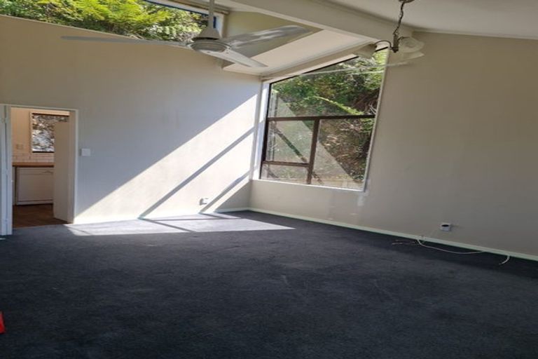 Photo of property in 42a Truscott Avenue, Johnsonville, Wellington, 6037