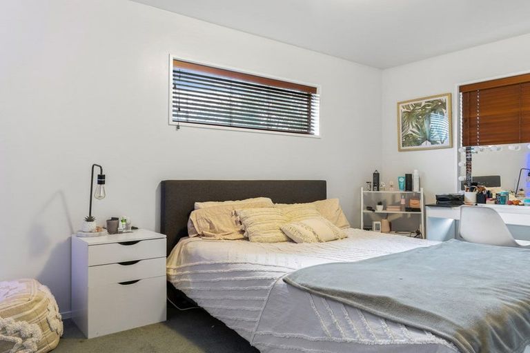 Photo of property in 29 Straven Road, Riccarton, Christchurch, 8011