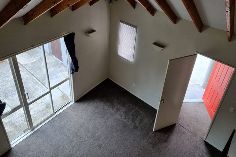 Photo of property in 247a Wainoni Road, Avondale, Christchurch, 8061