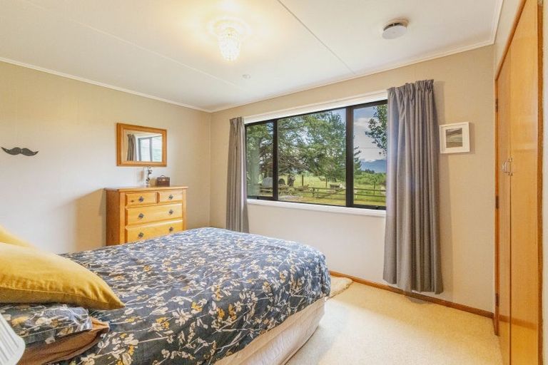 Photo of property in 10 Tukituki Road, Ashley Clinton, Takapau, 4286