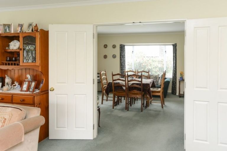 Photo of property in 525a Main North Road, Bay View, Napier, 4104