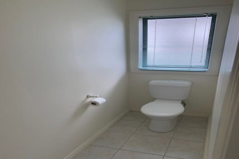 Photo of property in 155c Hobsonville Road, West Harbour, Auckland, 0618