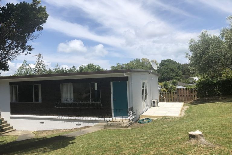 Photo of property in 1/38 Lynden Avenue, Hillcrest, Auckland, 0627