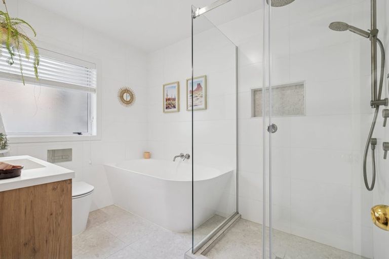 Photo of property in 226a Victoria Street West, Pukekohe, 2120