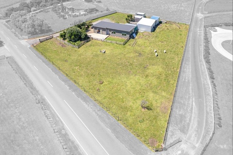 Photo of property in 87 Wikitoria Road, Whanganui Airport, Whanganui, 4501